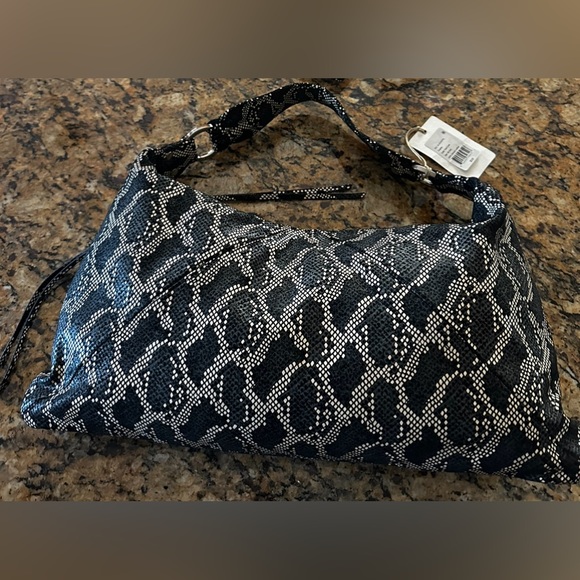 Hobo❤️Women's Paulette Pixel Snake Print Shoulder Bag Multi~NWT - Picture 3 of 6
